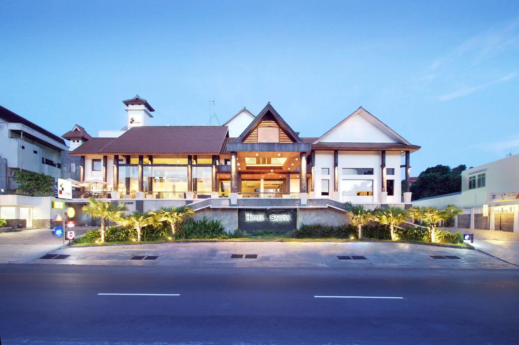Hotel Horison Sagita Balikpapan Luaran gambar